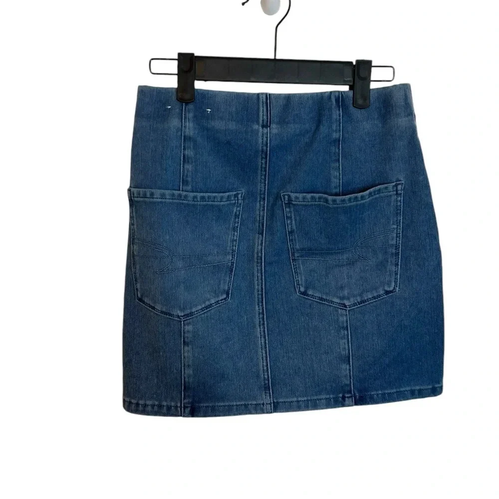 American Eagle Pull On Denim Mini Skirt